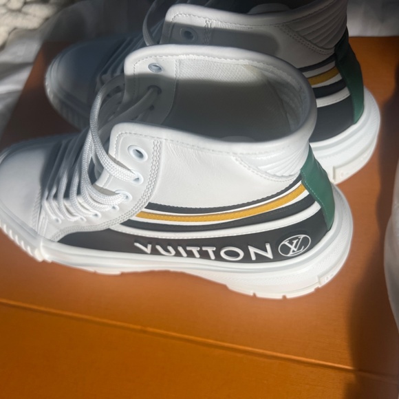 Louis Vuitton sneakers - Picture 17 of 17